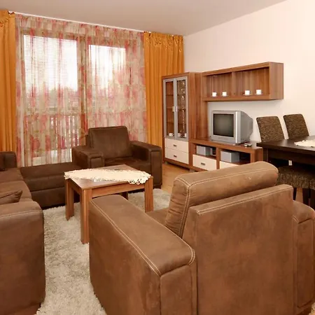 Lejlighed Apartman Tribec *
